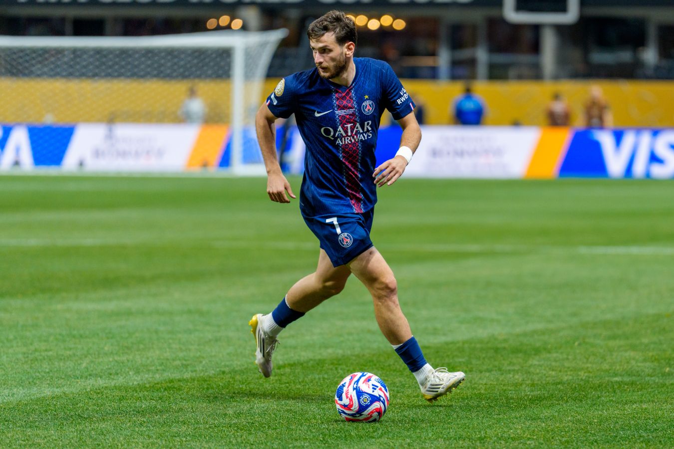 Кварацхелия уступил Хвиче звание лучшего спортсмена Грузии в 2025 году