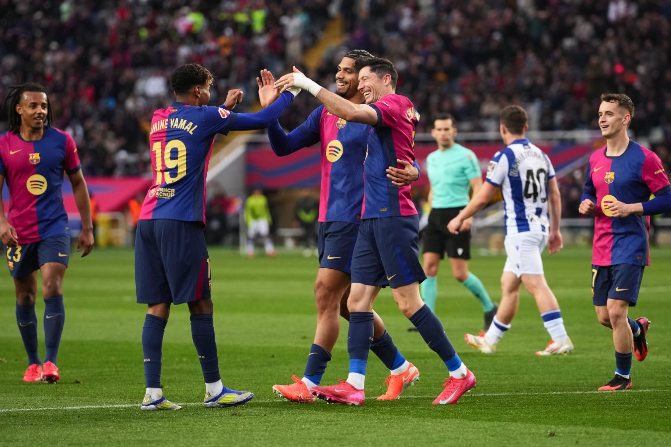 Вторая по длительности победная серия в истории «Барселоны» прервана поражением